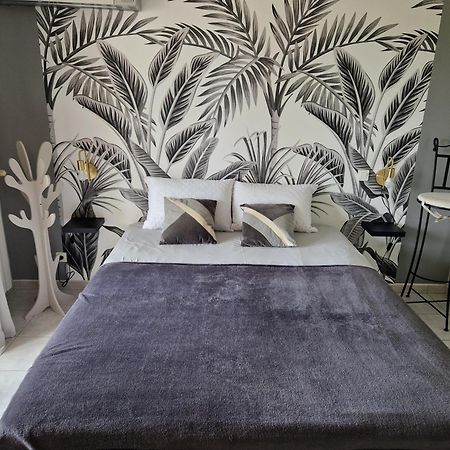 Les Restanques De Camelie Hotel Saint-Thome Bagian luar foto